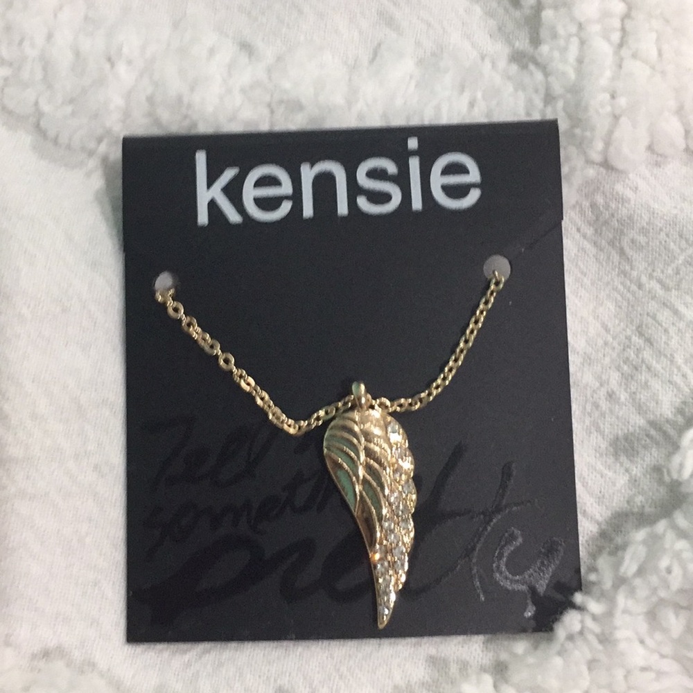 kensie necklace - wing pendant, gold tone